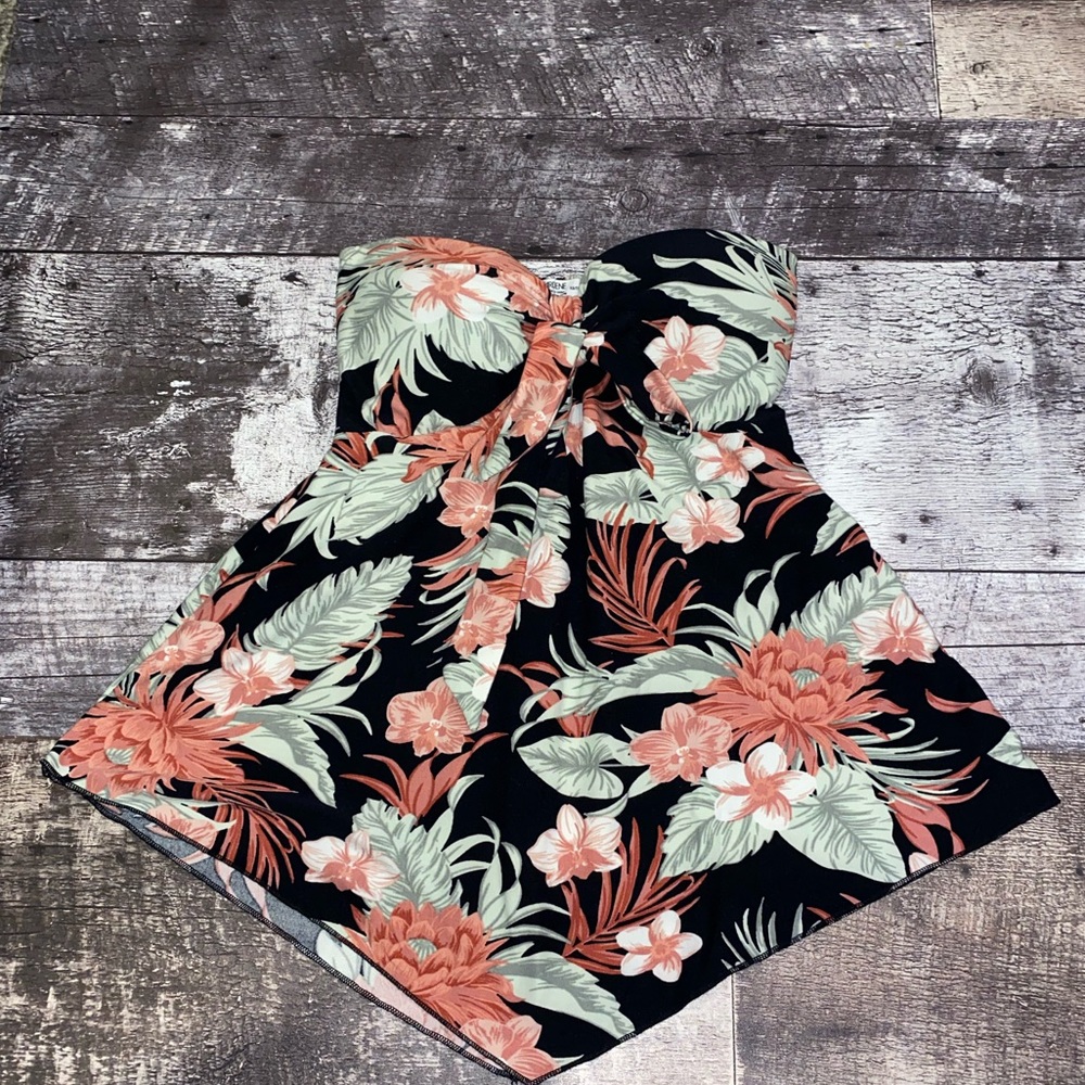 Floral Strapless Top